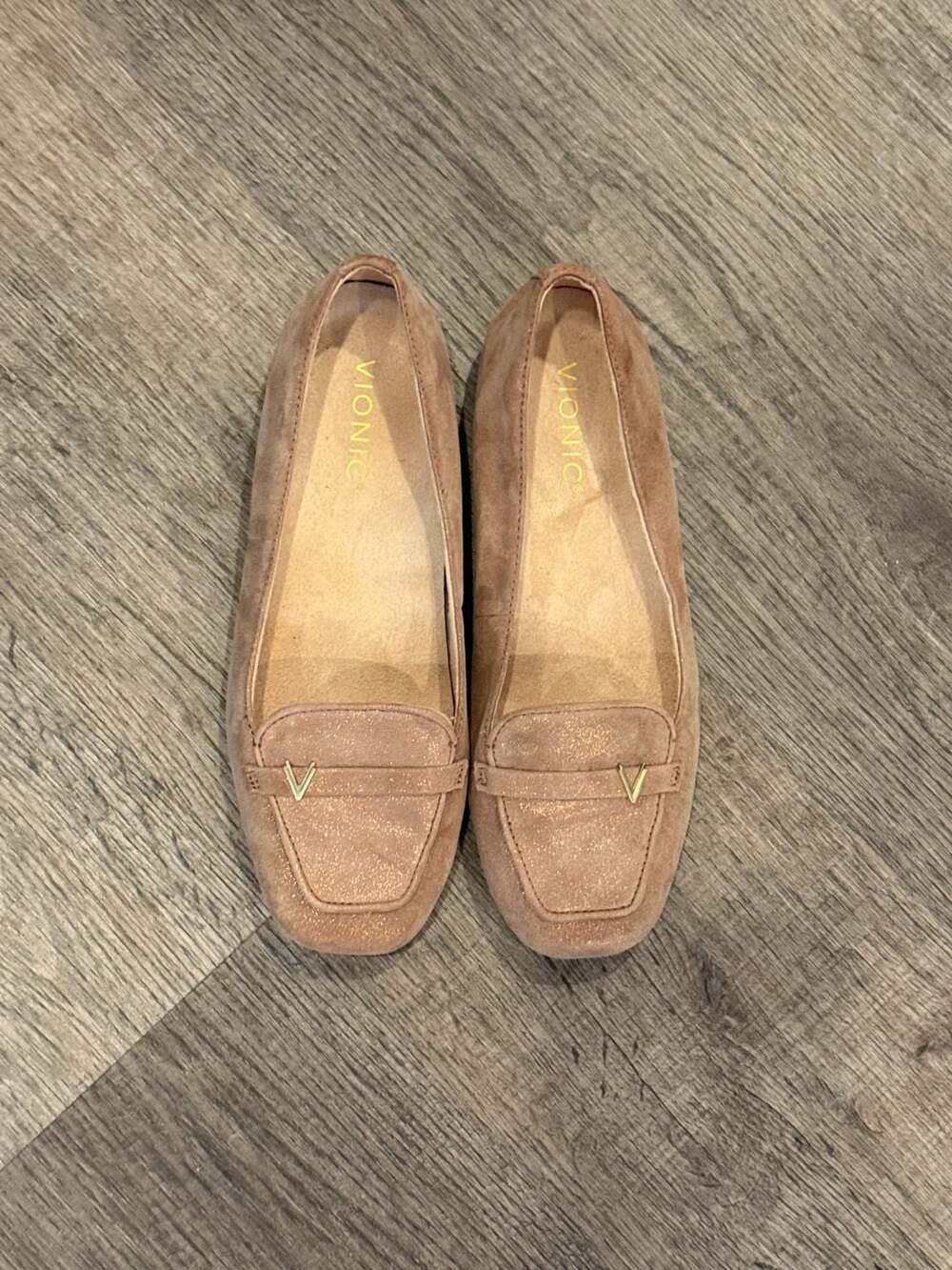 New - Vionic Hayes Women's Flats in Rose Gold Leather - 6.5